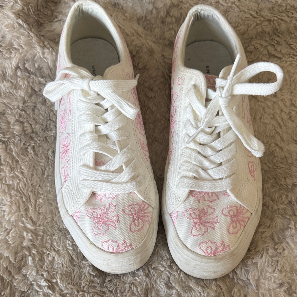 Sincerely Jules White Sneakers with Pink Floral Design